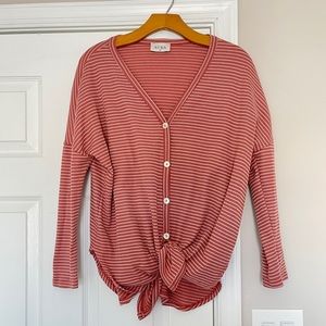 Red Dress Boutique Pink Blush Tie Front Top Small